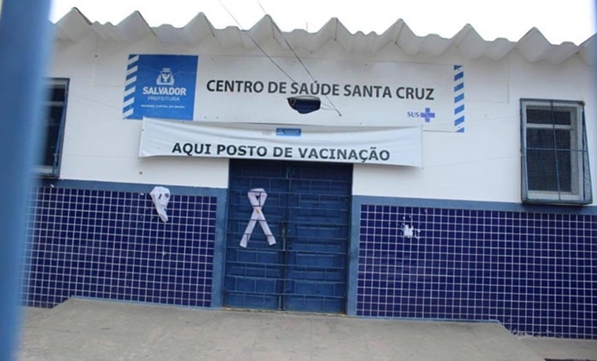 Após invasão de criminosos, posto de saúde da Santa Cruz suspende atividades