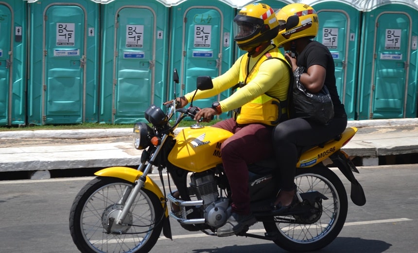 Credenciamento de mototaxistas será retomado no final de abril; confira