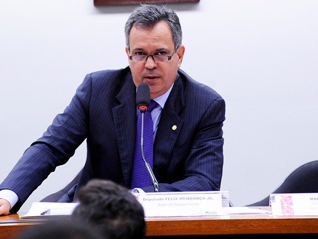 Deputado federal baiano apresenta projeto para reestatizar a Petrobras