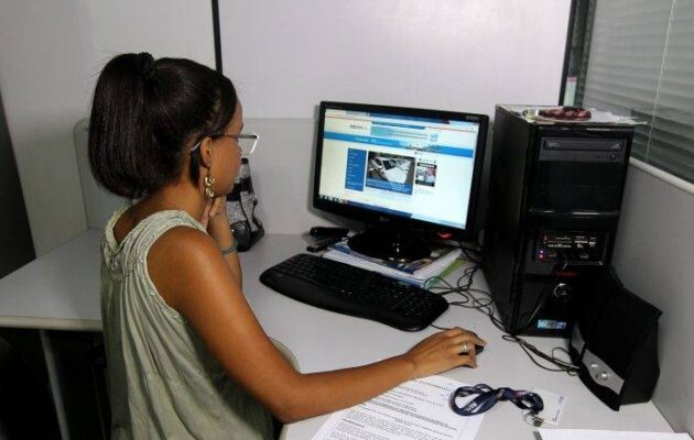 Instituto oferece vagas de estágio na área de financeiro para atuar em Salvador