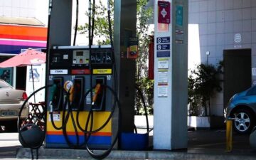 Já abasteceu o carro hoje? Petrobras reduz preços da gasolina em 5,3%