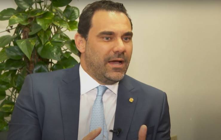 Cotado para assumir comando do PSDB, Adolfo Viana desconversa: 'Vejo outros mais experientes'
