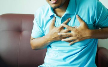 Estenose aórtica: cardiologista explica como tratar doença degenerativa no coração