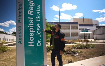Deputado denuncia hospital em Santa Maria da Vitória que deveria ser inaugurado em 2022